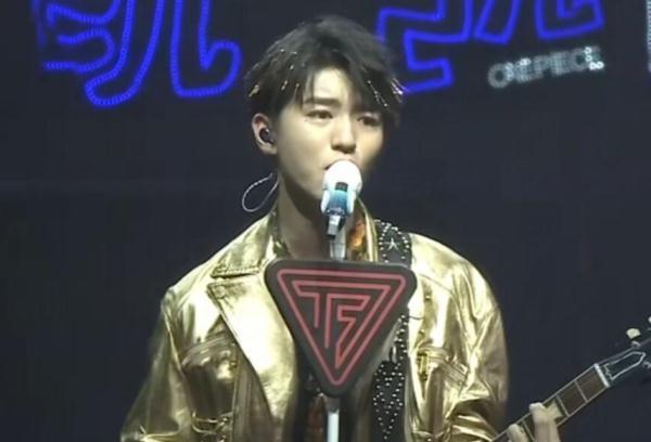 王俊凯身高176，千玺173，王源170，同框后：有人说谎了