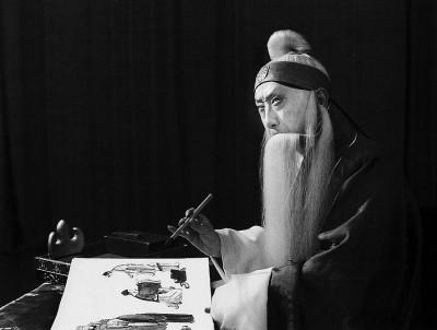 戏里戏外传承中华美德——读《京剧人的美德故事》