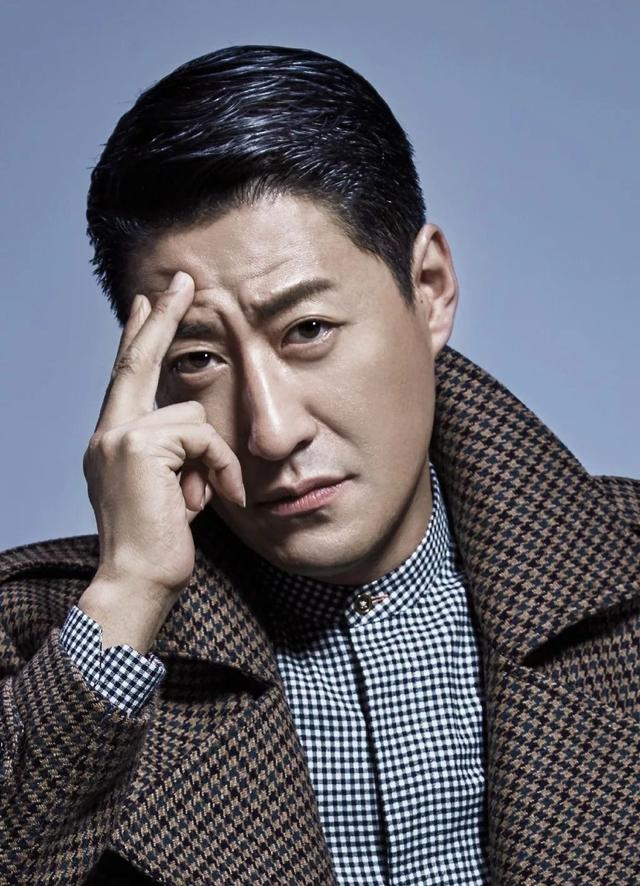 太意外了！于震主演了33部谍战剧，为何一部没火！你怎么看？