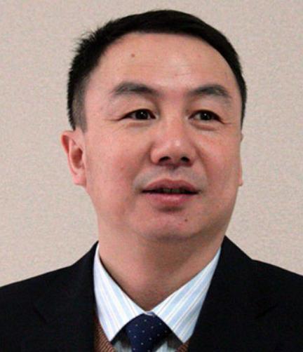 2013年，陈红老公出轨沈星，被抓后喊冤：她花了我一千万