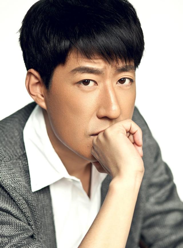 太意外了！于震主演了33部谍战剧，为何一部没火！你怎么看？