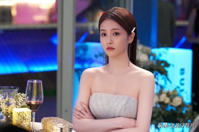 白鹿主演的10部剧,火了3部,垮了3部,关键还要看男主是谁