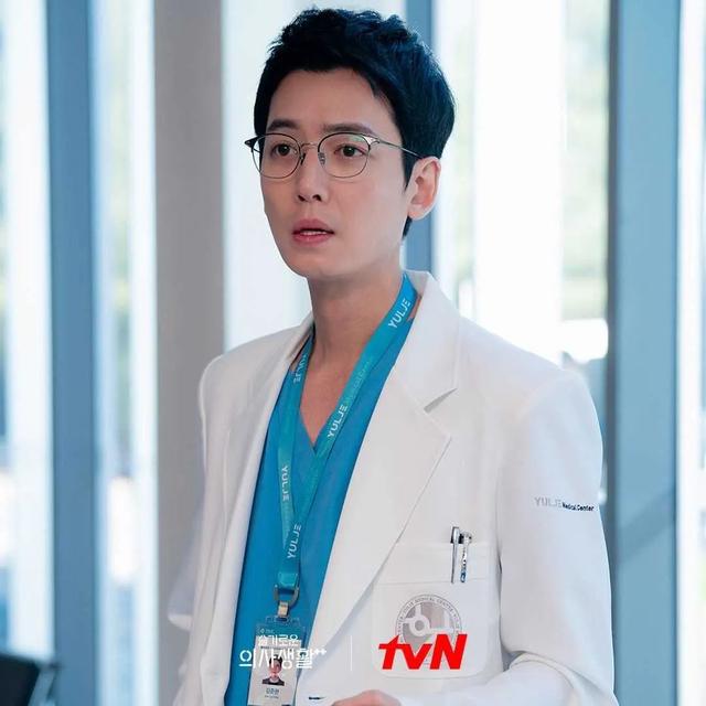 神剧就是神剧,一回归又是9.8分