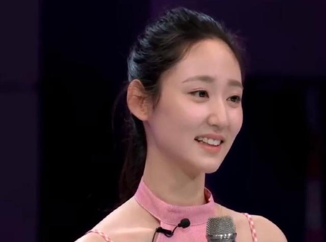 101没有出道的她,已演过多部网剧,还唱过《御赐小仵作》插曲