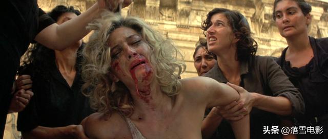 只是大尺度?那你太小看《西西里的美丽传说》了!