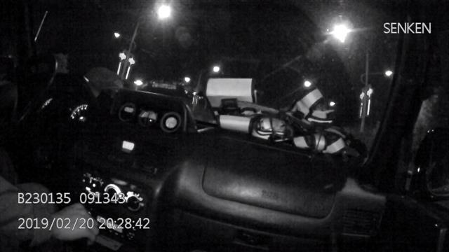 心梗患者求医迷路急得团团转 ，恩施特警开路紧急送医