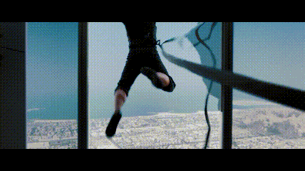 干啥啥不行，耍帅第一名，难怪《碟中谍2》是系列评分最低的一部