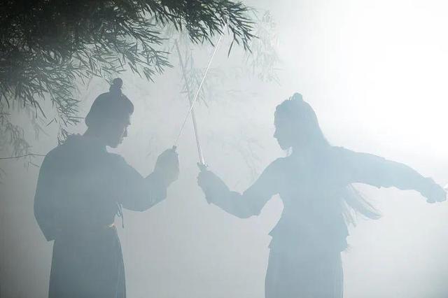 夜读|金庸笔下的名字,美绝了