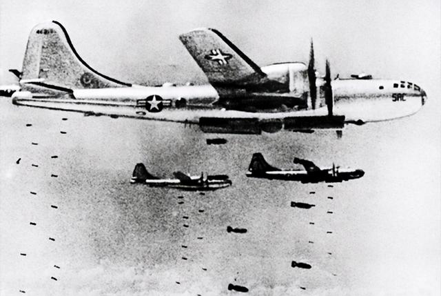 新中国首次涉外事件：拉-11击毁空中霸王，周总理亲自出面解决