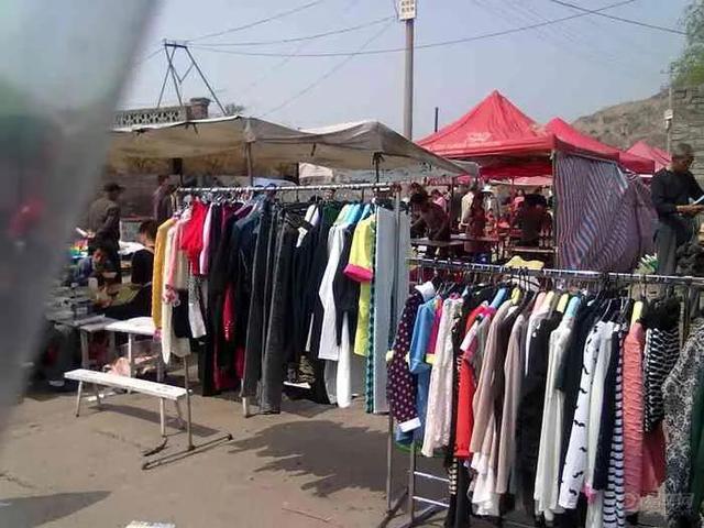 小说：我和小姨子三、小姨子做起了服装生意