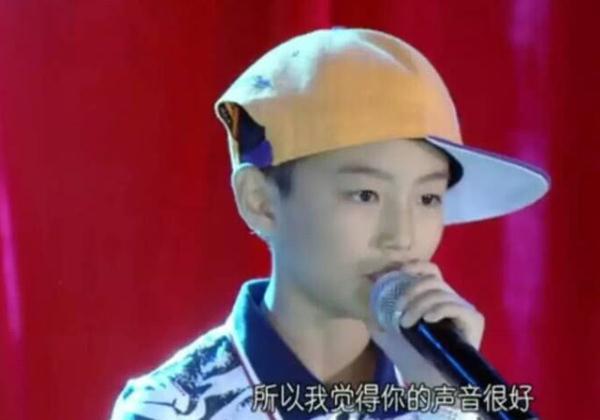 这节目是不是有毒？淘汰的蔡徐坤和王俊凯火了，冠军却销声匿迹