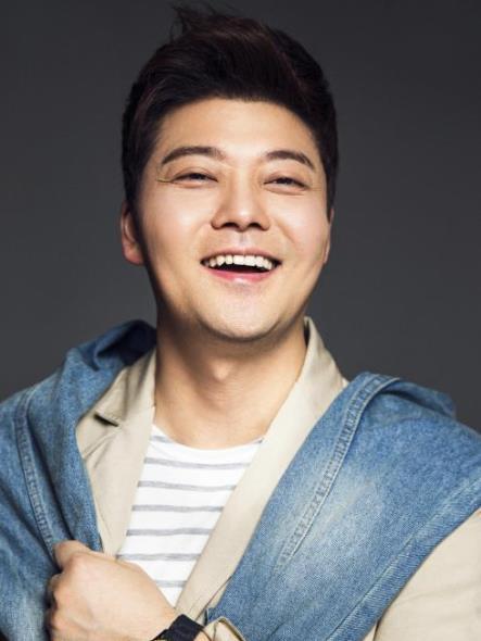 全炫茂与韩慧珍分手，再恋播音员李慧星，女方遭网友痛斥：第三者