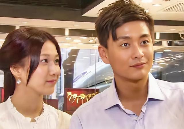 谈一谈《溏心风暴之家好月圆》于素秋最爱管家仔还是凌至信