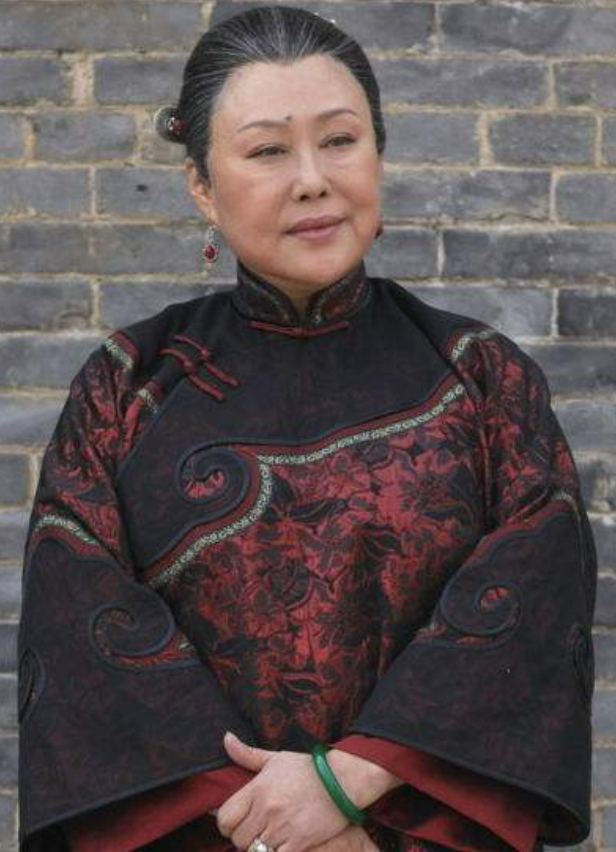 刘佩琦：贫穷时娶的妻子是我一生的爱人，自己感觉幸福就行了