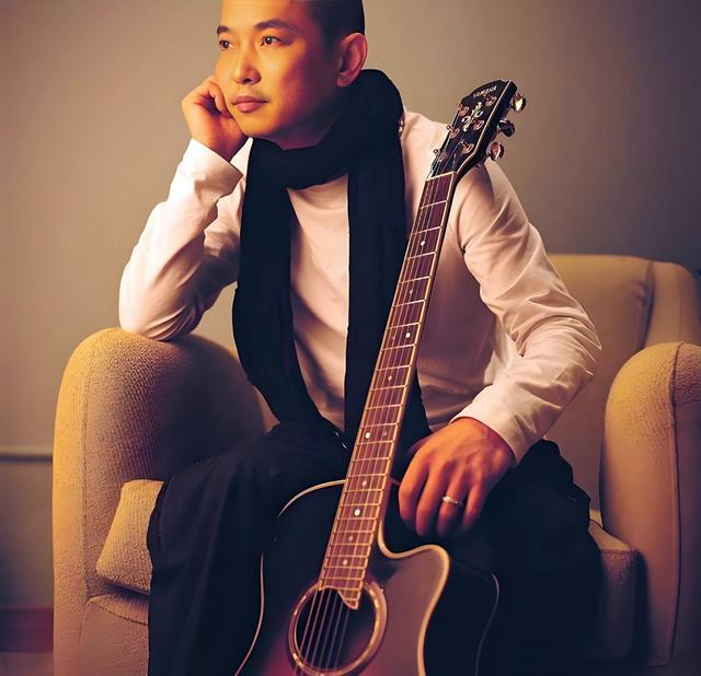 “情歌王子”吴涤清:曾红极一时,现状如何?