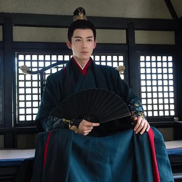 苍天!迟瑞和宇文玥已经够绝了,又多出个王星越,区别一目了然!