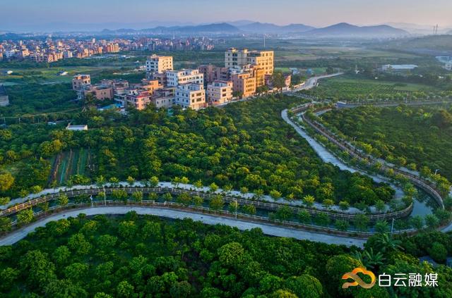 走!打卡云溪湾,尝乡间美食、看农家晒稻、走绿道摘果蔬……