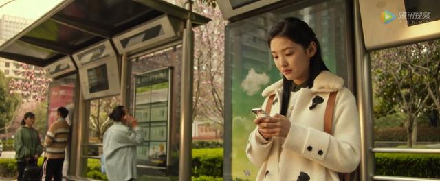 《悲伤逆流成河》原著：一连串偶然的因，结出了一个必然的果