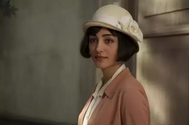 女主戏份看了七八遍，只因她太美