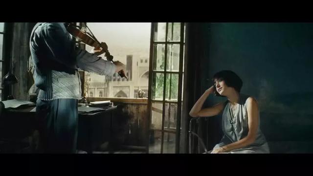 女主戏份看了七八遍，只因她太美