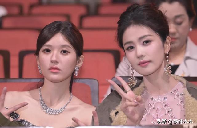 直播高清镜头下的明星！刘亦菲有了年龄感，关晓彤黑眼圈好明显