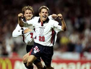 利标集团(茵宝签约欧文三年回归中国的茵宝打出情怀牌)