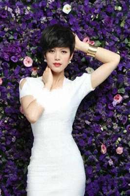 周丽华(【购物专家志】第四期 “聚鲨元老级主持人”周丽华)