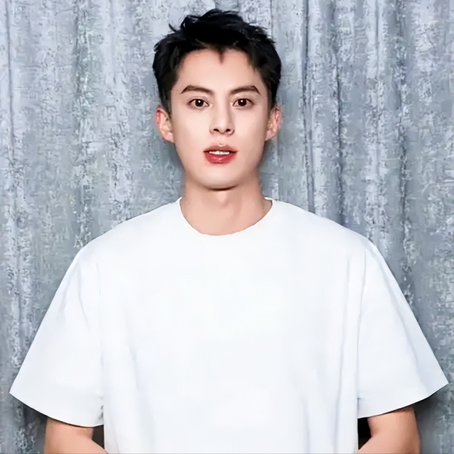 善恶有报!2025刚开始王劲松就给内娱演员敲警钟,王鹤棣感同身受