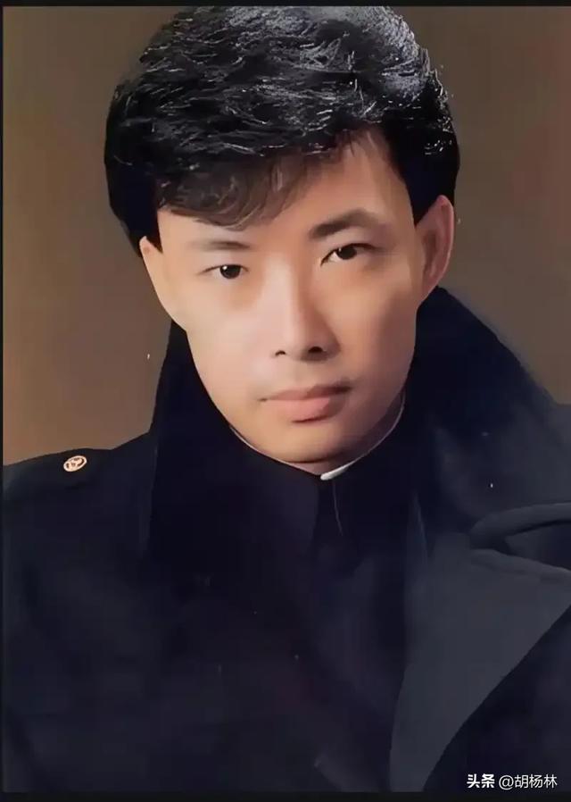 乐坛传奇的唱功对垒：谭咏麟与费玉清