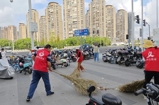 一起过春“洁”，城市清洁他们在行动→