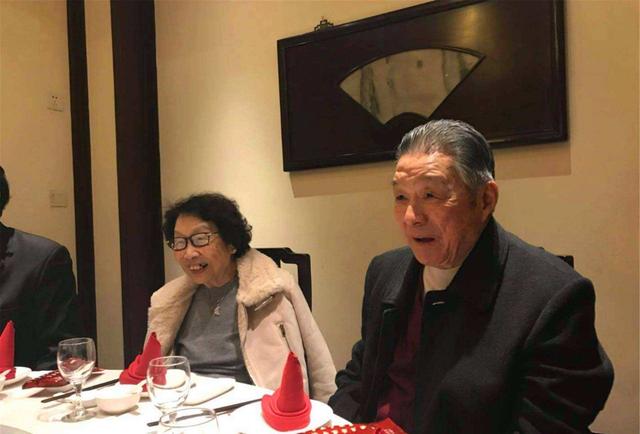 2001年，杜月笙71岁女儿回国长叹：只有我一个回家了，他们都走了