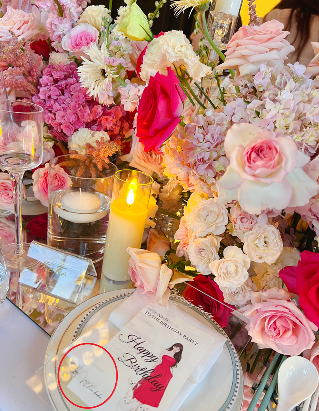 黄晓明绯闻女友叶珂：卖衣服的网红，人称深圳富婆，照片让人脸盲