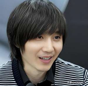 张亚东(“内地音乐教父”张亚东，怎样的魅力使他处了7位“女神级”女友)