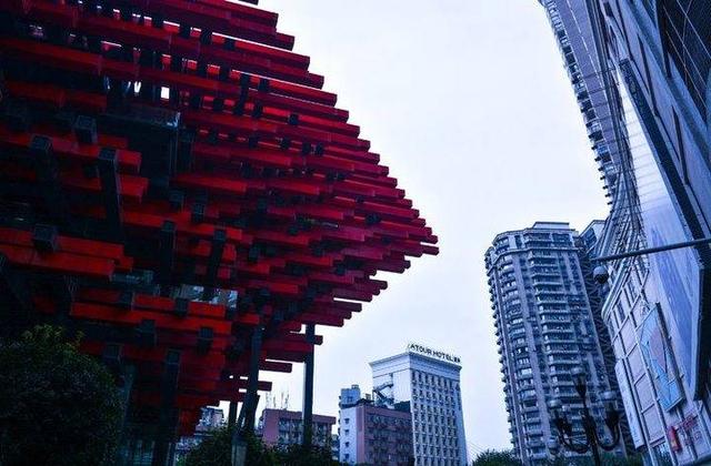 影像｜莱钢老年《摄影视界》作品欣赏：展现五光十色的世界