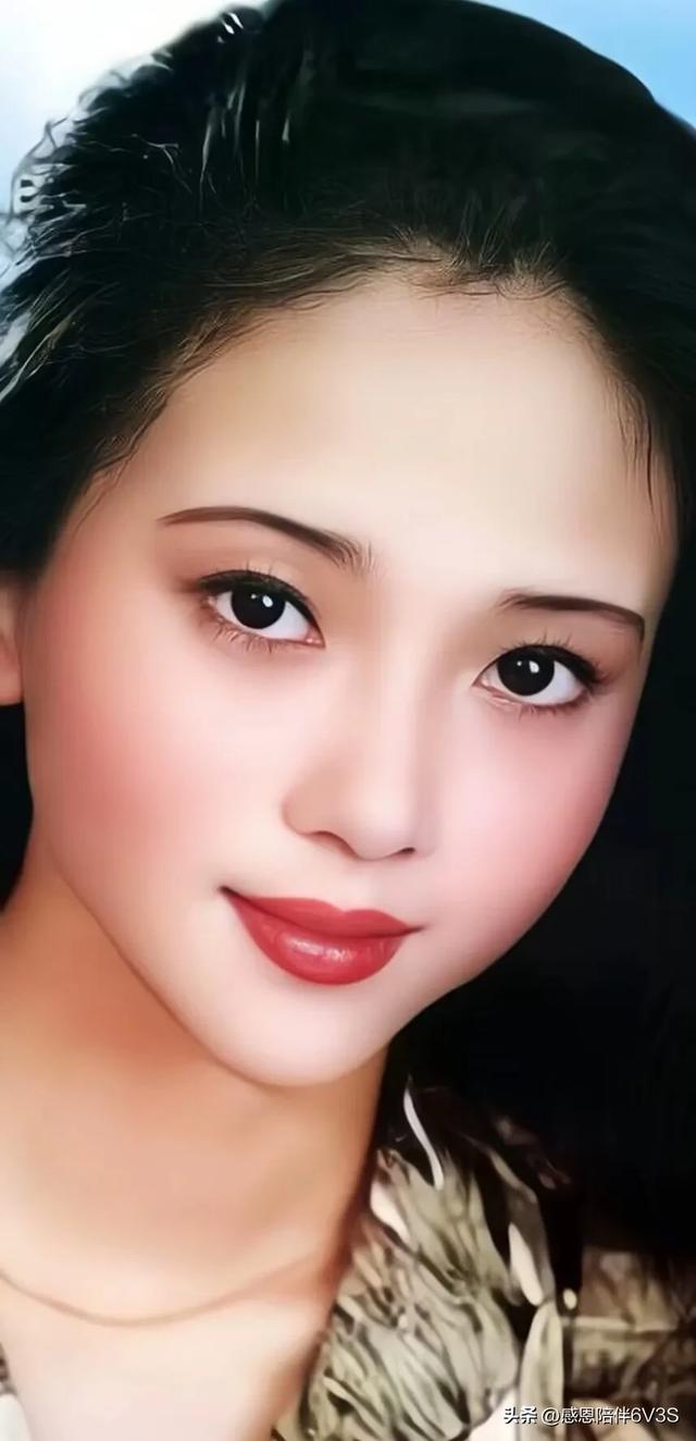 陶慧敏年轻时候的她，堪称众多人心中的女神，