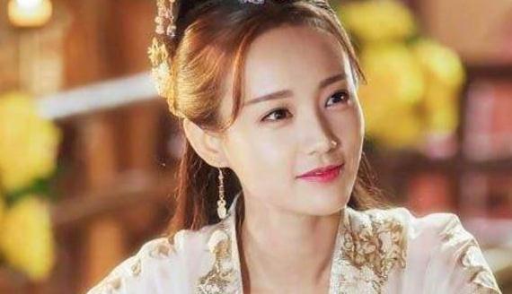 2018“最红”8位女主角,特别是第一位“零差评”