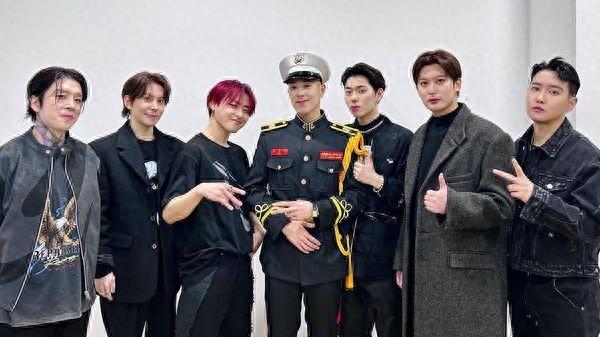 Block B相隔2年再次合体！　7人齐聚「全为力挺队长ZICO」