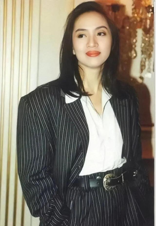 明星怀旧系列图片壁纸～梅艳芳