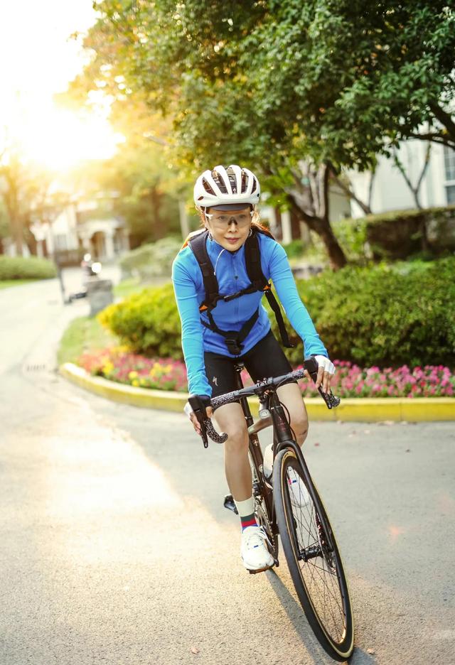 经典永不过时，隐退多年的孙悦 戴军《好人好梦》拉回儿时梦回当年