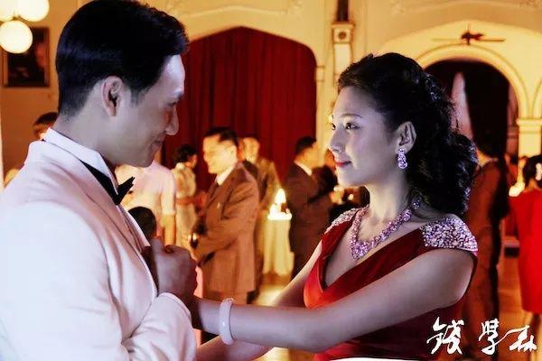 这部介绍中国“民族脊梁”的电影，绝不能沉