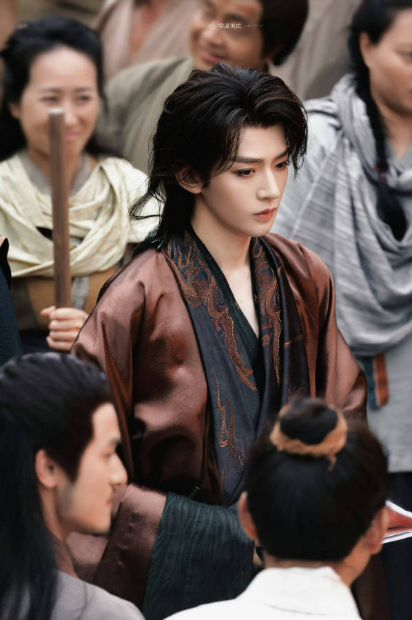 娱乐圈最不能塌房的女明星，手握多部作品，搭档成毅、刘宇宁等