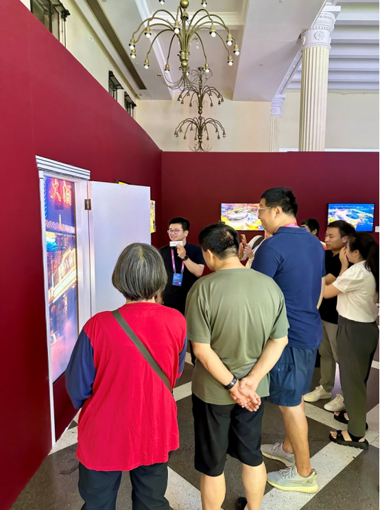 一个会讲故事的光影大展：解密“夜上海”传奇