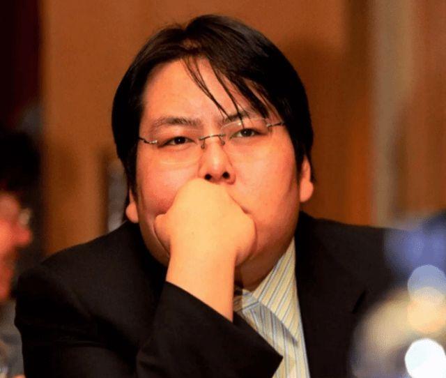 车晓前夫李兆会，如何从山西首富，沦落到被悬赏2100万？