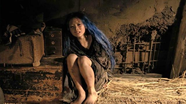 突破底线,遭人争议,这部日本电影凭啥成为猎奇重口片天花板?