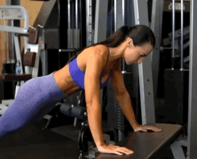 “TVB咪姐”减肥后还能拥36E身材：减少热量缺口和胸部训练