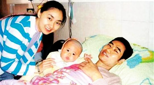 丛飞：资助183个“白眼狼”，妻子被砸死，他的经历你无法想象