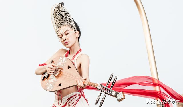 没有演技也是顶流，杨颖5部新剧蓄势待发，搭档男主一个比一个帅