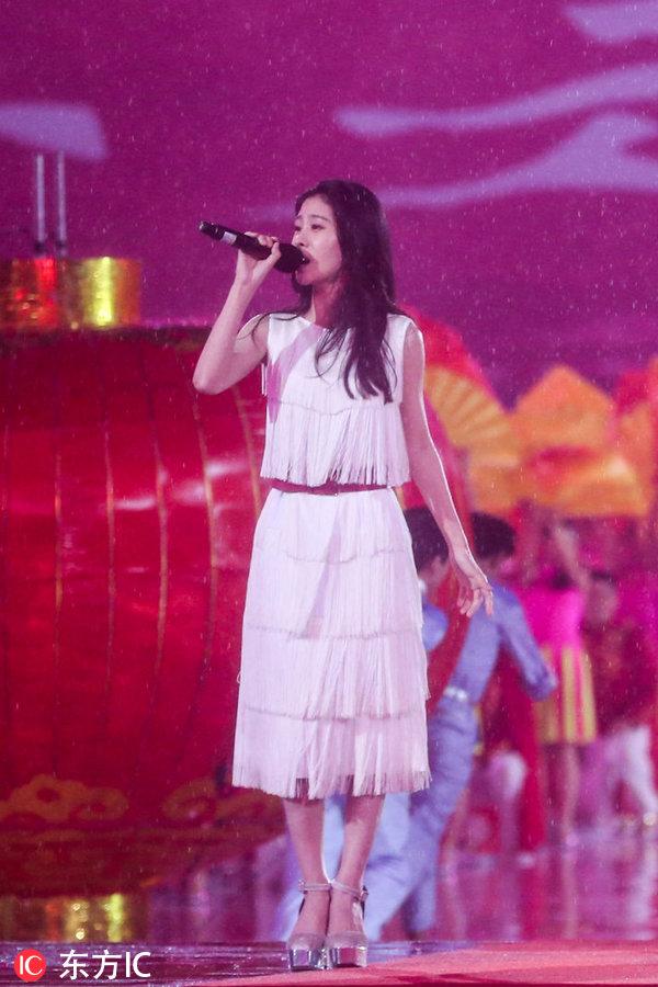 开幕式文艺表演推向高潮 张杰张碧晨尚雯婕献唱全运