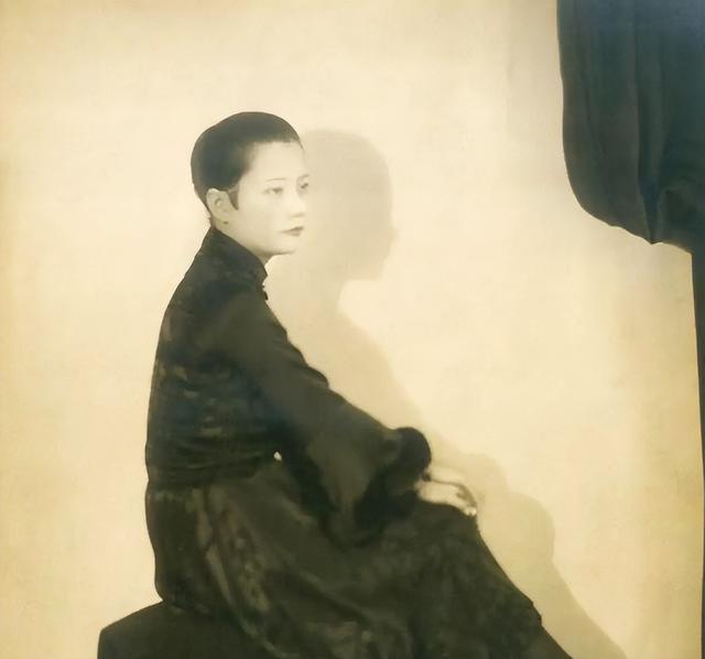 她是上海第一名媛：当年和戏子私奔后，生下了6个家喻户晓的名人