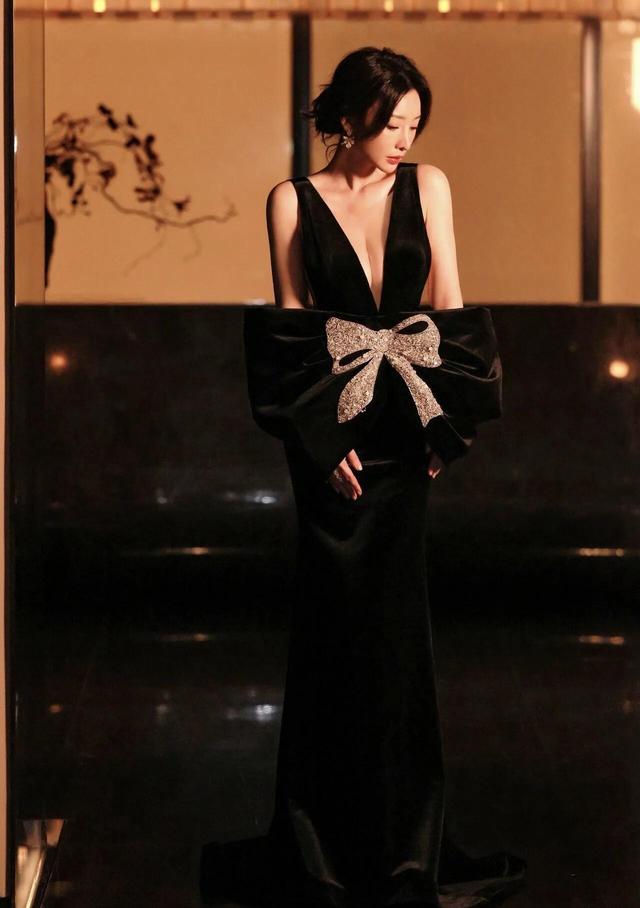 内娱身材最火辣的几位女星，谁的曲线最惊艳？